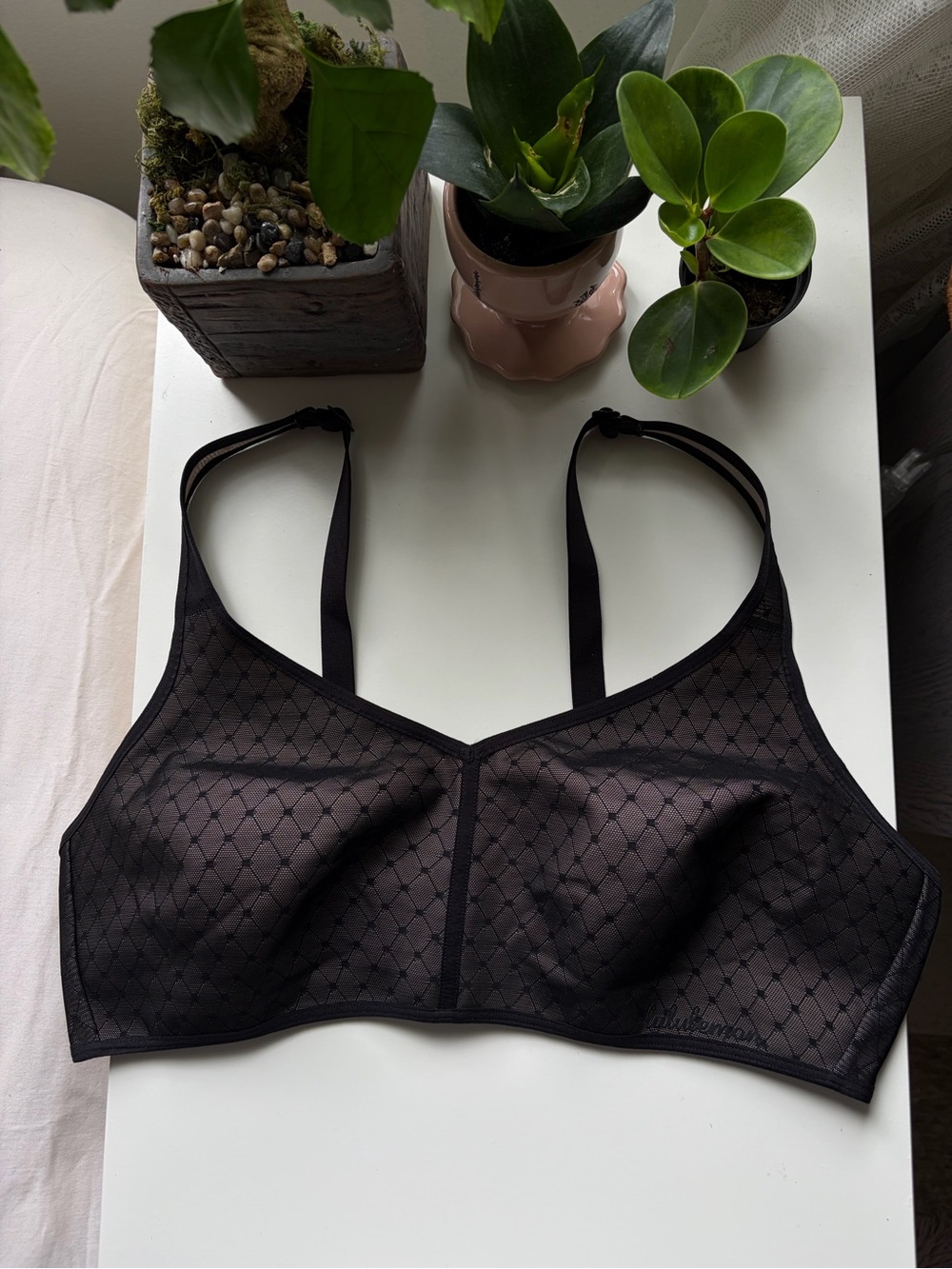 Lululemon Like Nothing Bra Lace